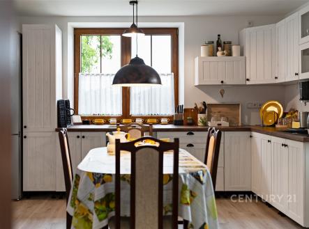 . | Prodej - dům/vila, 149 m²