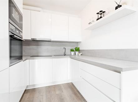 . | Prodej bytu, 2+kk, 48 m²