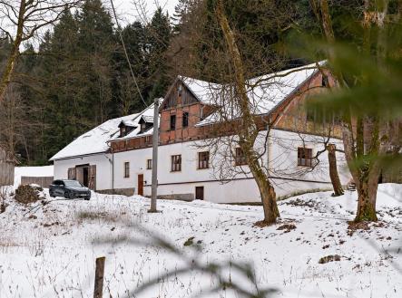 Prodej - chata/rekreační objekt, 648 m²