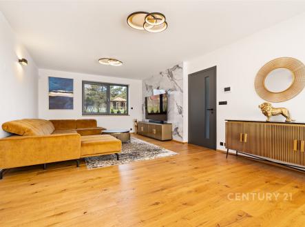 . | Prodej - dům/vila, 182 m²