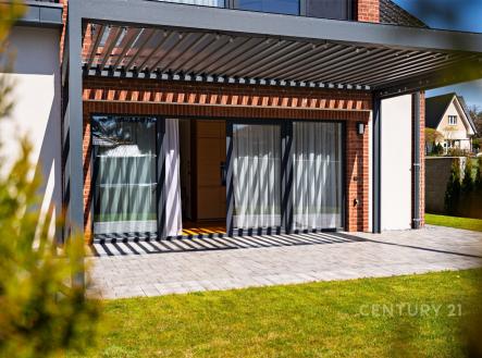 . | Prodej - dům/vila, 182 m²
