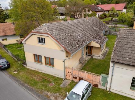 . | Prodej - dům/vila, 168 m²