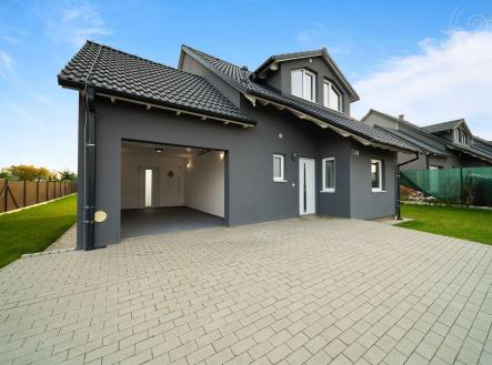 . | Prodej - dům/vila, 146 m²