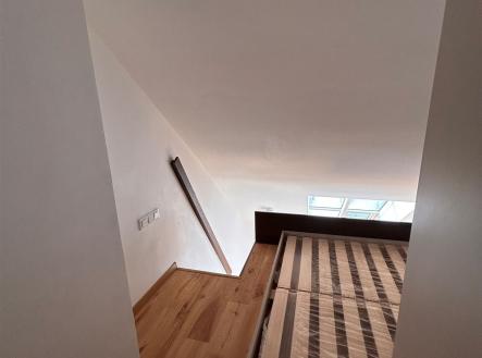 . | Prodej bytu, 1+kk, 21 m²