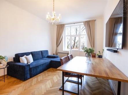 . | Pronájem bytu, 2+kk, 61 m²