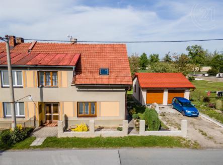 . | Prodej - dům/vila, 271 m²