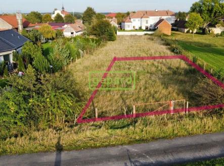 dji-fly-20241008-170212-344-1728456233864-photo-optimized-1.jpg | Prodej - pozemek pro bydlení, 686 m²