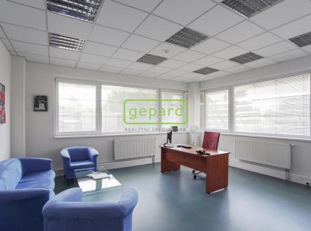 dsc05477.jpg | Pronájem - kanceláře, 194 m²