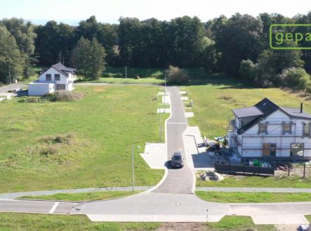 img-5babbbc44687-1.jpeg | Prodej - pozemek pro bydlení, 697 m²