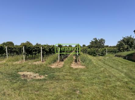 img-6110.jpg | Prodej - malý objekt/garáž