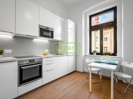 dsc07697-hdr.jpg | Pronájem bytu, 2+1, 62 m²