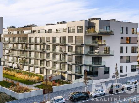 . | Prodej bytu, 3+kk, 82 m²