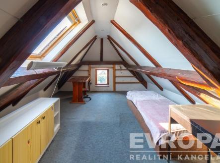 . | Prodej - chata/rekreační objekt, 280 m²