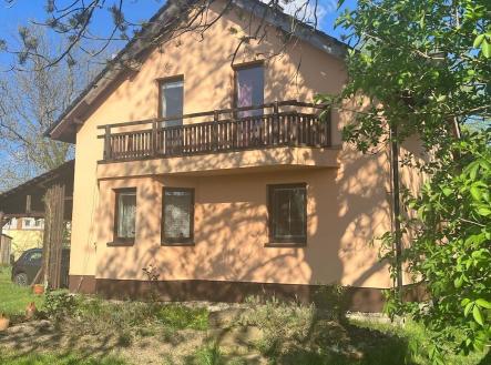 . | Prodej - dům/vila, 156 m²