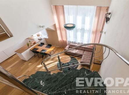 Pronájem bytu, 4+kk, 120 m² obrázek