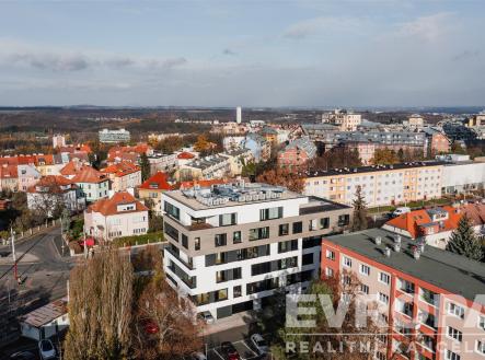 . | Prodej - obchodní prostor, 126 m²
