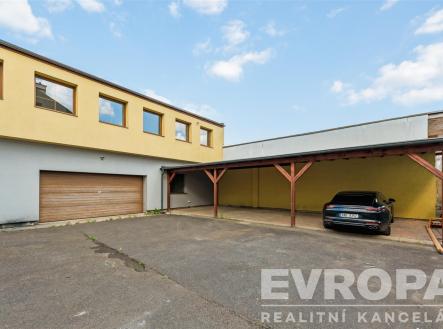 . | Prodej - dům/vila, 554 m²