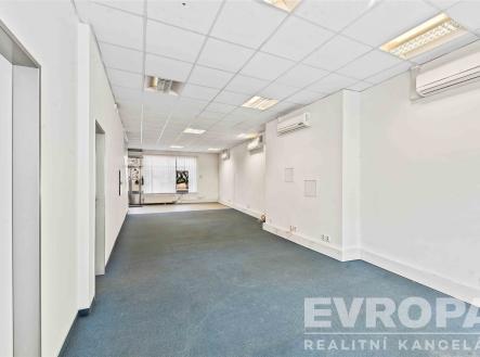 . | Pronájem - kanceláře, 268 m²