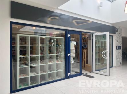 . | Pronájem - obchodní prostor, 60 m²