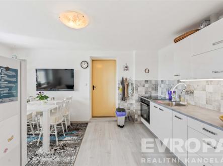 . | Prodej - dům/vila, 157 m²