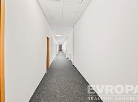 . | Pronájem - kanceláře, 17 m²