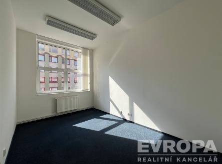 . | Pronájem - kanceláře, 13 m²