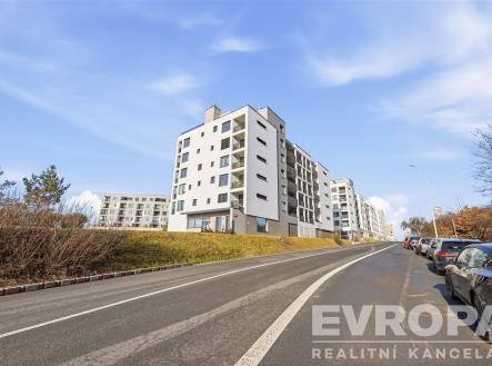 . | Pronájem bytu, 2+kk, 54 m²