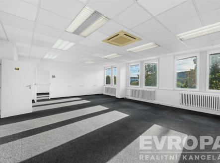 . | Pronájem - kanceláře, 58 m²