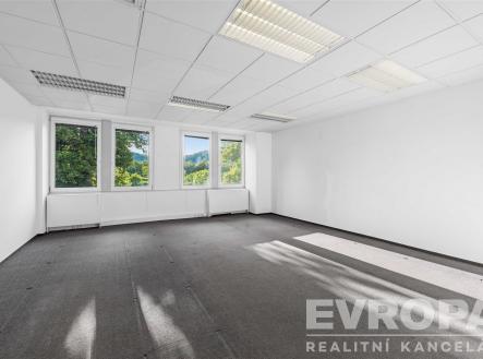 . | Pronájem - kanceláře, 117 m²