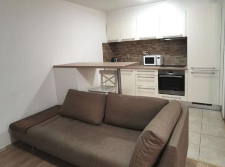 . | Pronájem bytu, 3+kk, 86 m²