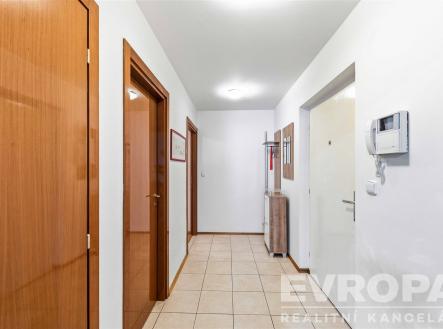 . | Pronájem bytu, 3+kk, 86 m²