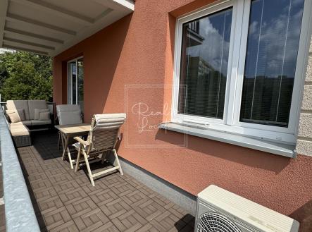 9FF42510-4884-4C3E-B455-412EF553E93A | Pronájem bytu, 3+kk, 88 m²