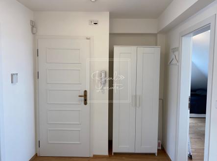 Průchova 4 hala 2 | Pronájem bytu, 3+kk, 57 m²