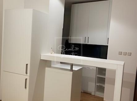 upscaler-pronajem-byty-2-kk-80-m2-praha-1-stare-mesto-img-9399-50f12c-2x | Pronájem bytu, 2+kk, 82 m²