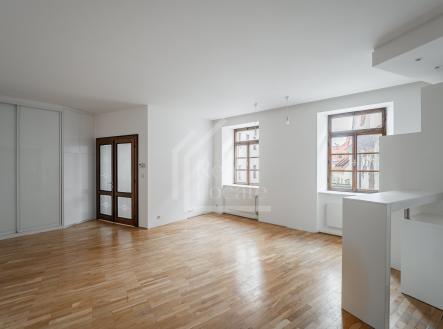 DMA00112-HDR | Pronájem bytu, 2+kk, 82 m²
