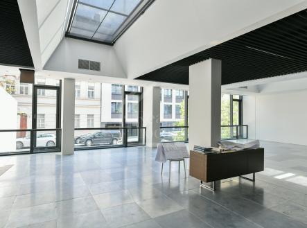 PEG_7344 | Pronájem - obchodní prostor, 345 m²