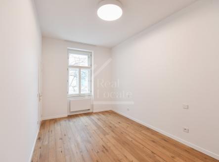 Pronájem bytu, 2+kk, 71 m²