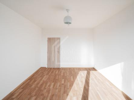 DMA00058-HDR | Prodej bytu, 3+1, 90 m²