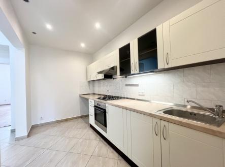 Pronájem bytu, 2+1, 62 m² obrázek