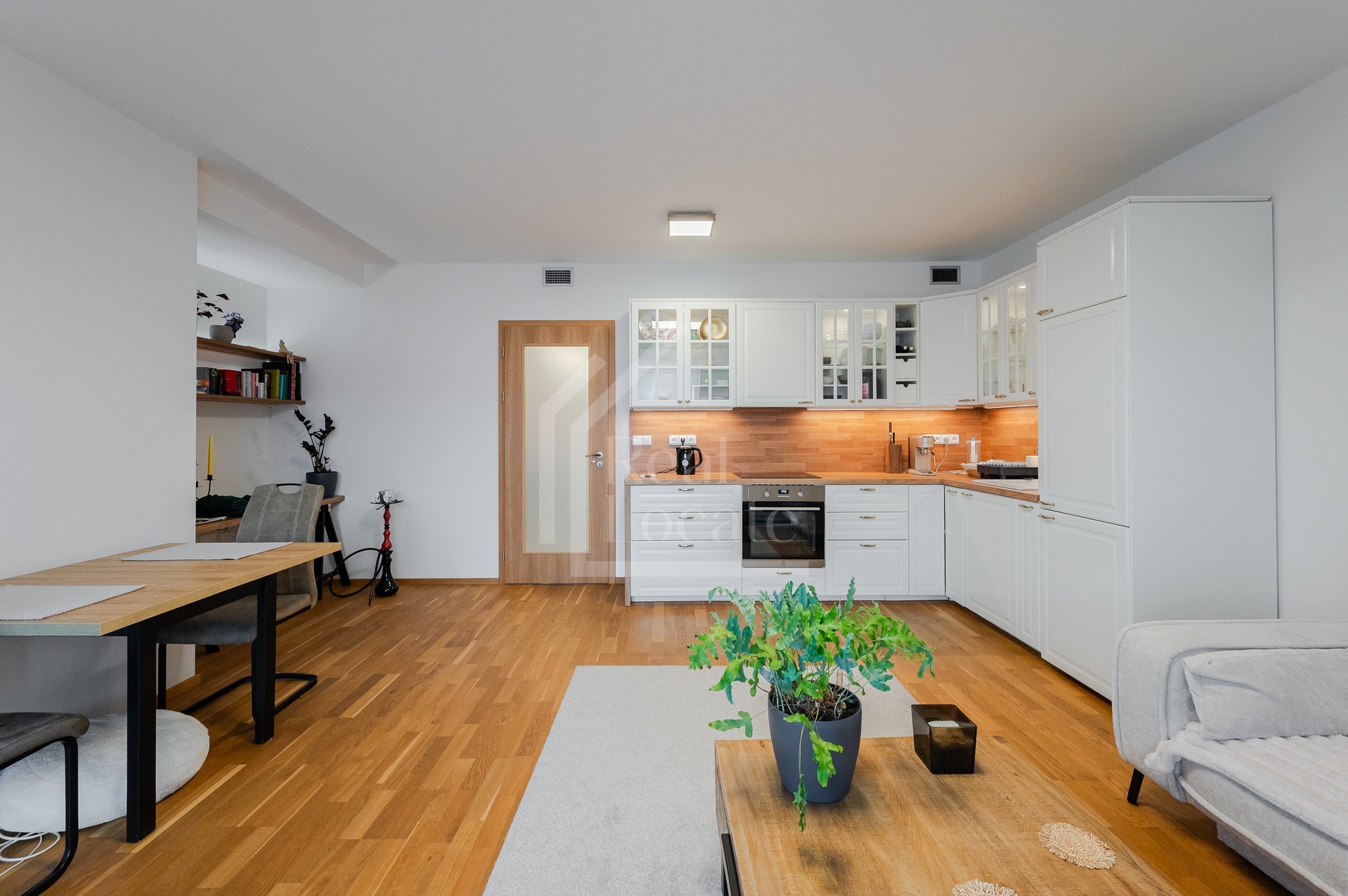 Pronájem, byt, 2+kk, 61 m2, Praha 9 - Vysočany