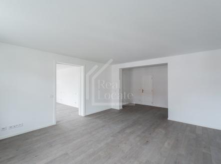 Pronájem bytu, 3+kk, 120 m²