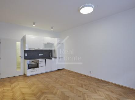 Pronájem bytu, 1+kk, 35 m²