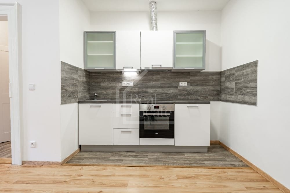 Prodej byt, 1+1, 48,7 m² – Oldřichova, Praha - Nusle