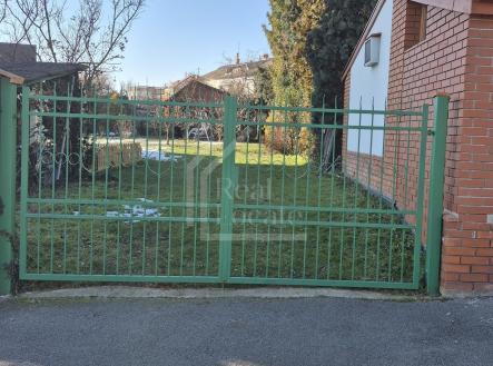 Pronájem - malý objekt/garáž obrázek