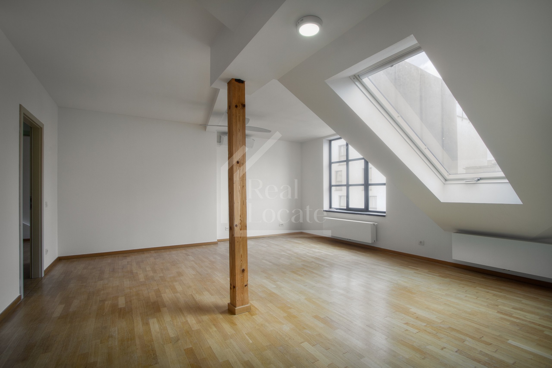 Pronájem byt, 2+kk, 88m2, Sokolovská, Praha 8 - Karlín