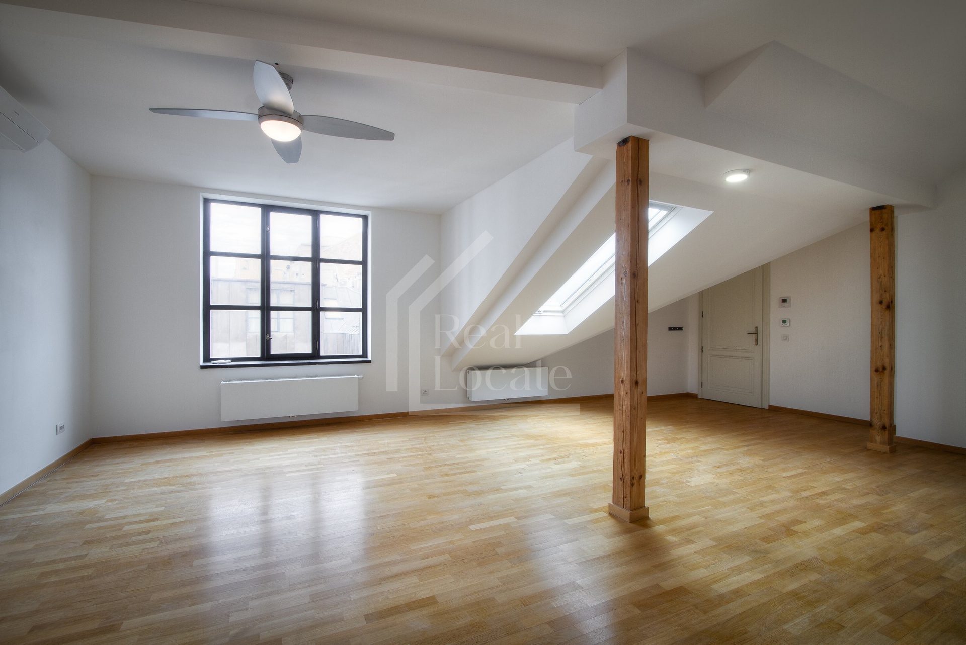 Pronájem byt, 2+kk, 88m2, Sokolovská, Praha 8 - Karlín