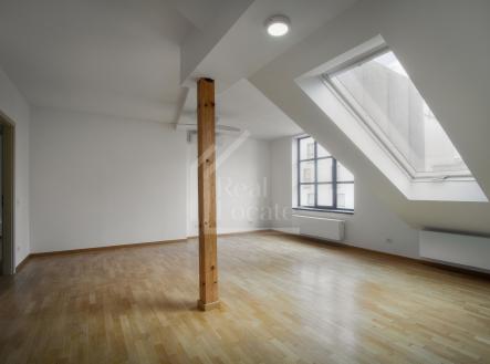 Pronájem bytu, 2+kk, 88 m²