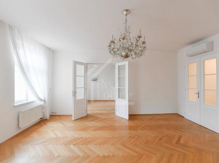 Pronájem bytu, 4+1, 135 m² obrázek