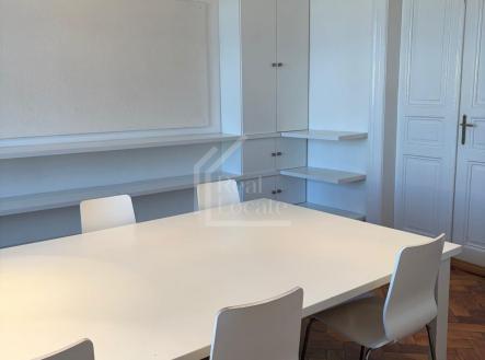 Pronájem - kanceláře, 51 m²