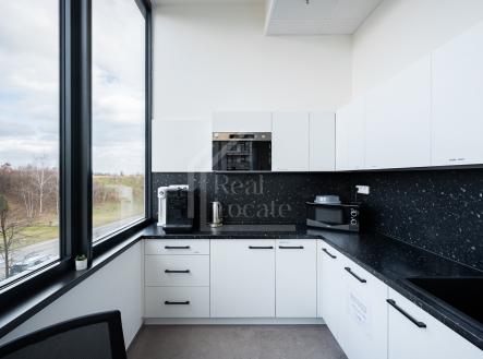 DMA_7352-HDR | Pronájem - kanceláře, 330 m²